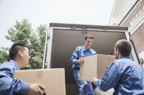 Family and business relocation support with packing and unpacking assistance